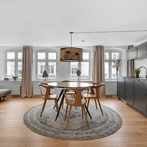 Sanders Regent - Endearing One-bedroom Near Square Apartamento
